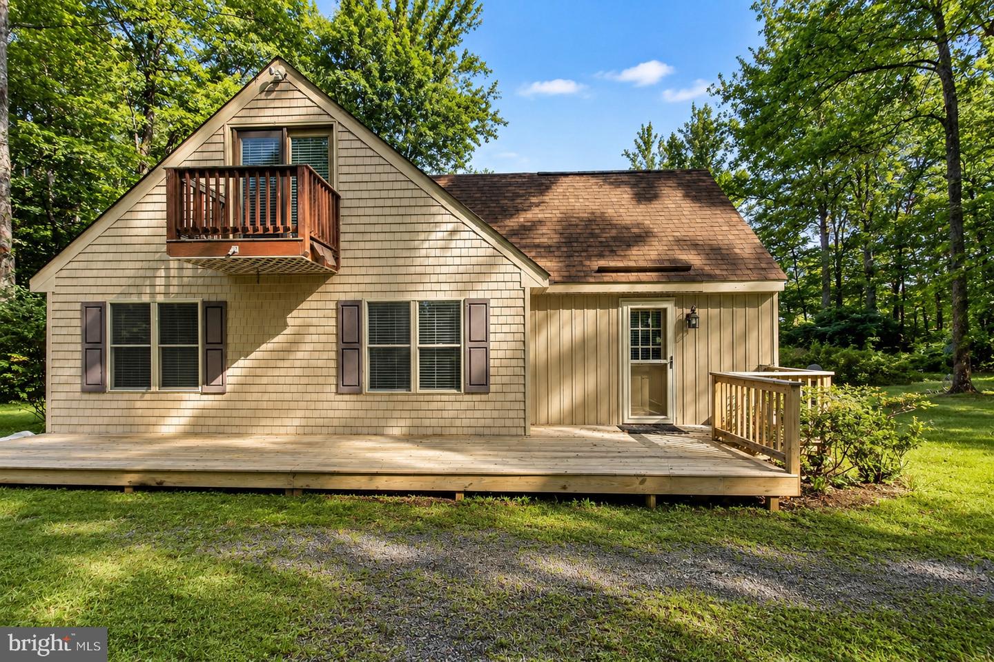 453 LOST VALLEY RD
