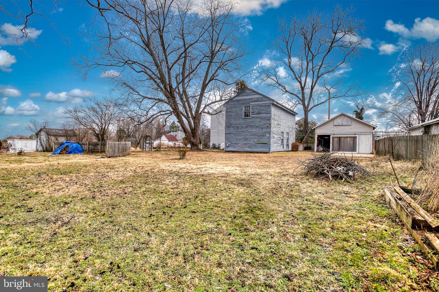 319 N Main St Property Photo 48