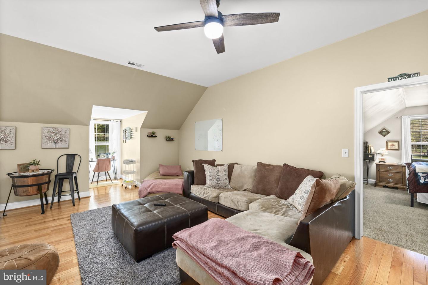 3063 Etlan Road Property Photo 32