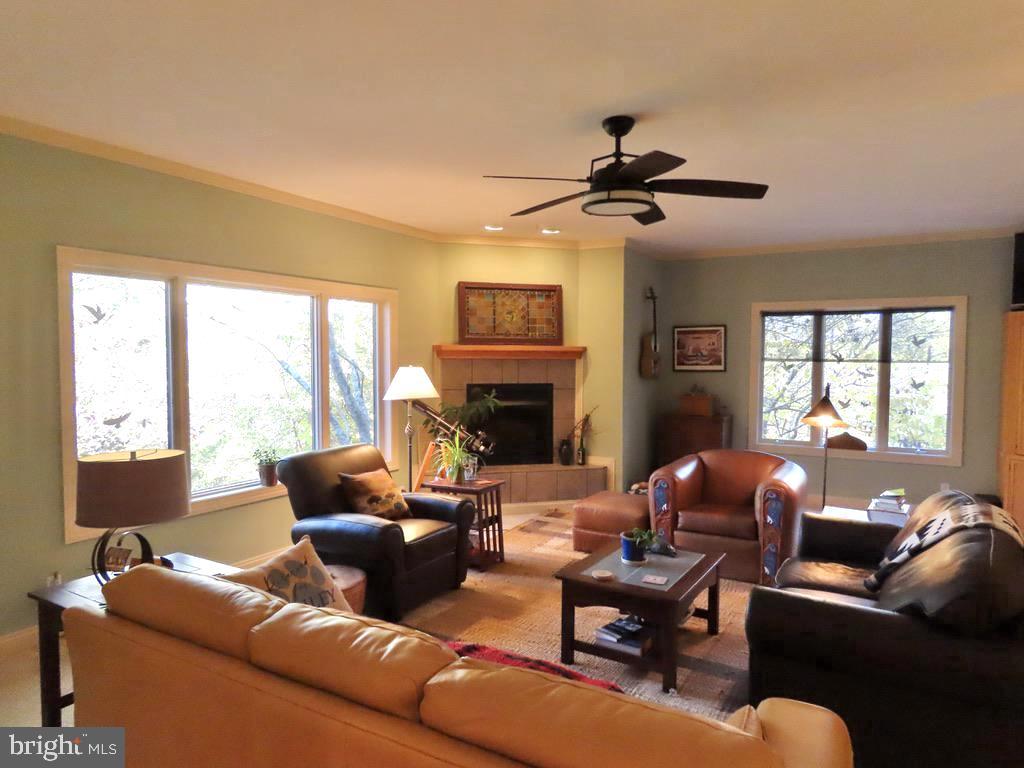 3016 Etlan Property Photo 8