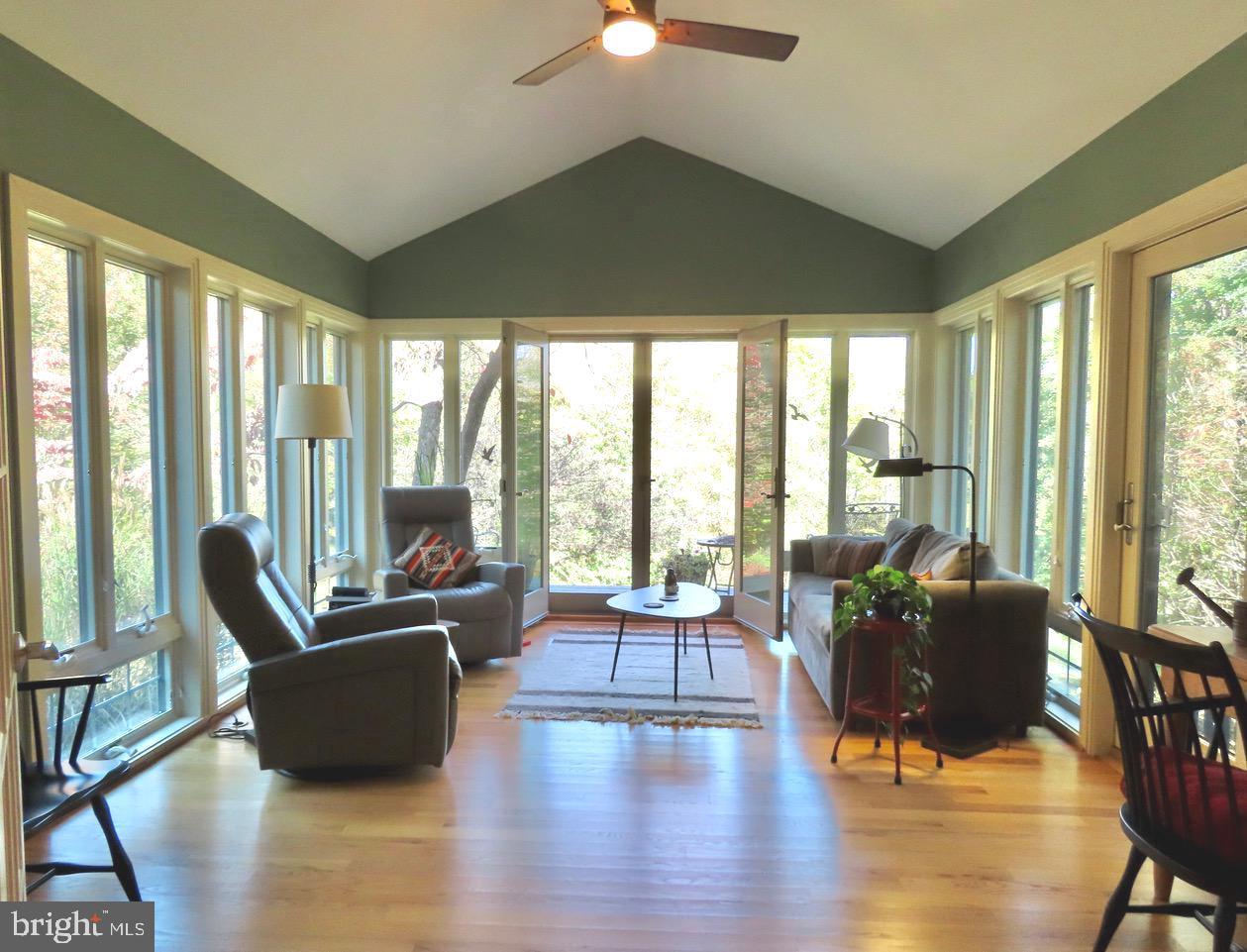 3016 Etlan Property Photo 16