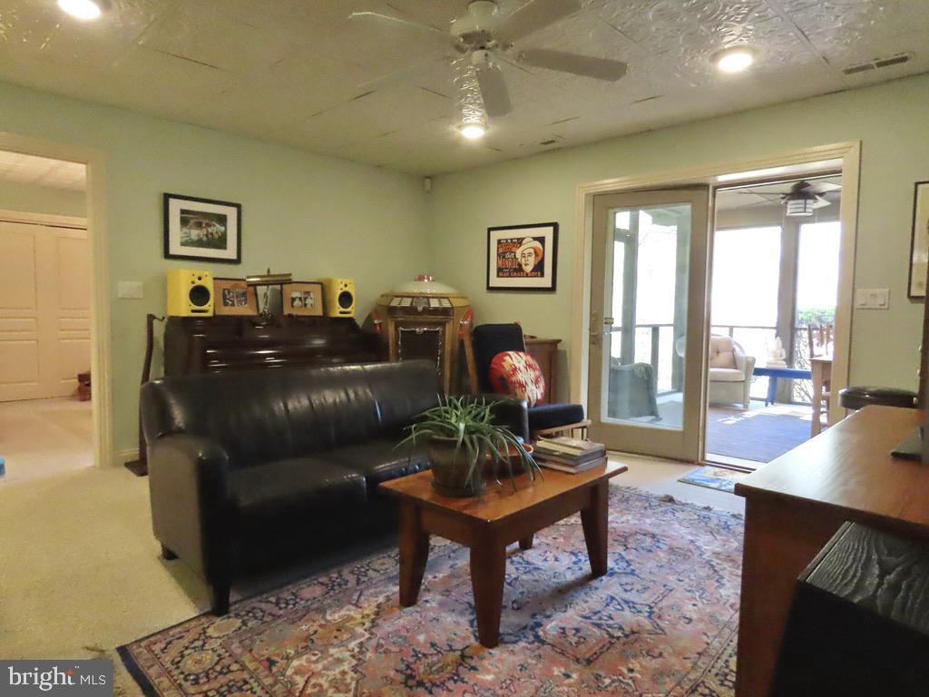 3016 Etlan Property Photo 25