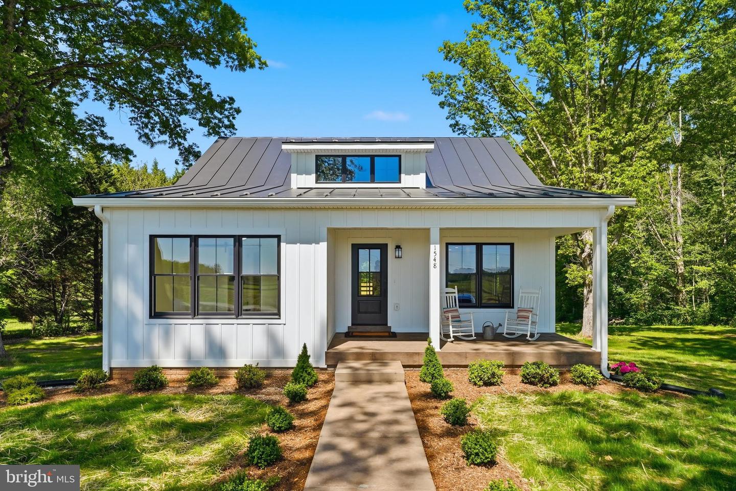 1548 James City Property Photo 1