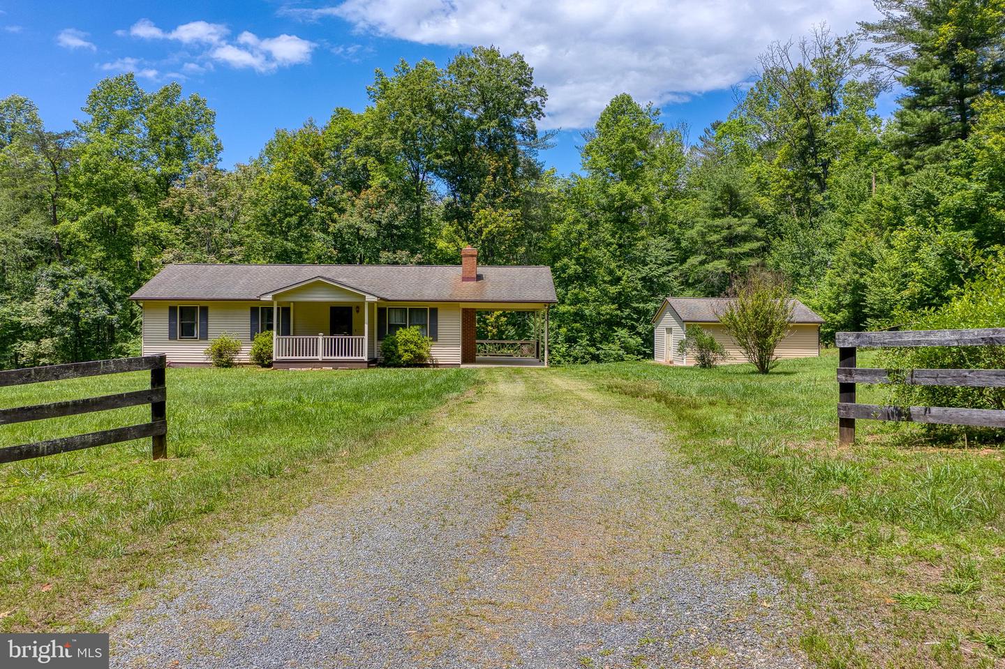 803 WEAVER HOLLOW RD