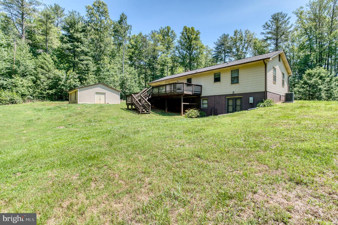 803 Weaver Hollow Rd Property Photo 37