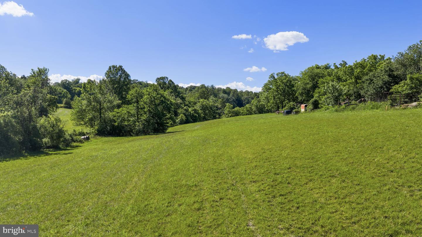 0 Goods Ln Property Photo 19