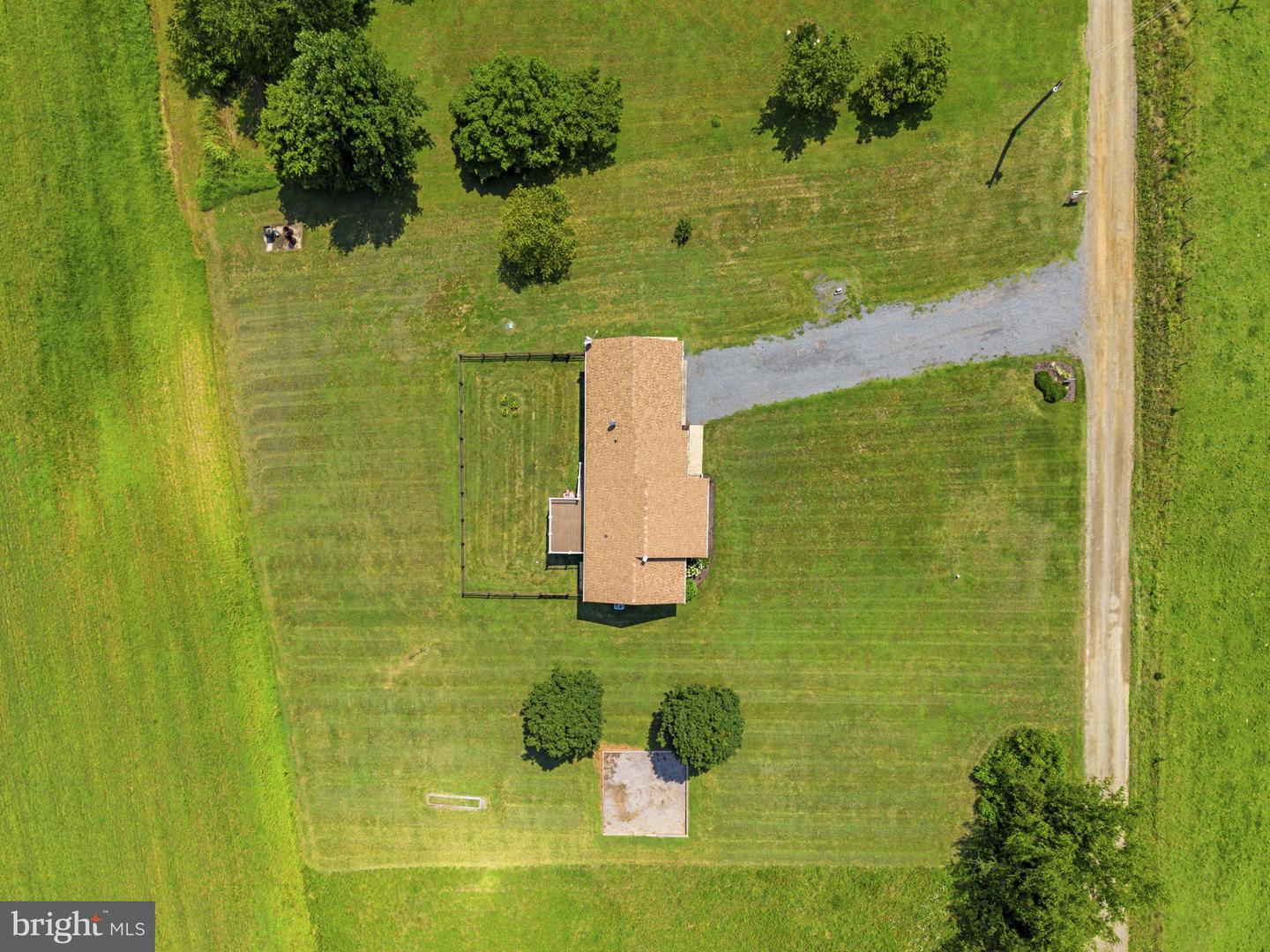 1388 Novum Church Property Photo 9