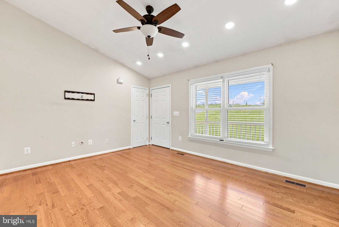 1388 Novum Church Property Photo 14