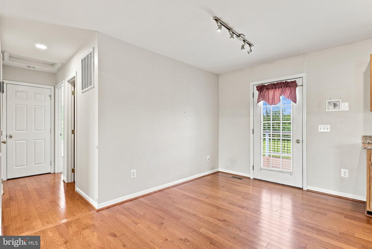 1388 Novum Church Property Photo 26