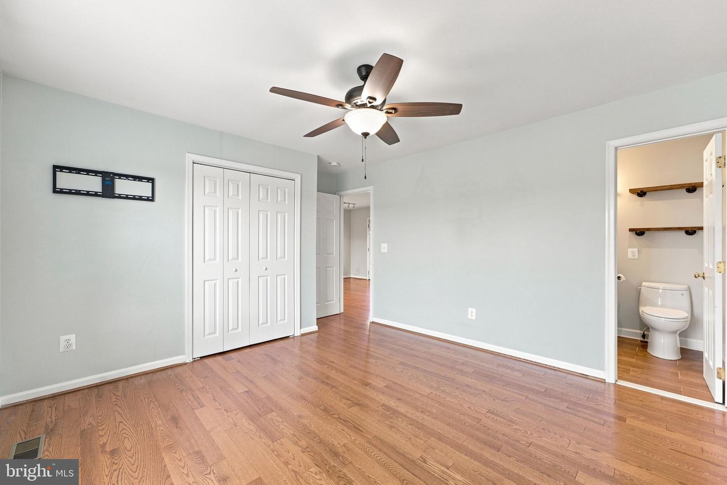 1388 Novum Church Property Photo 31