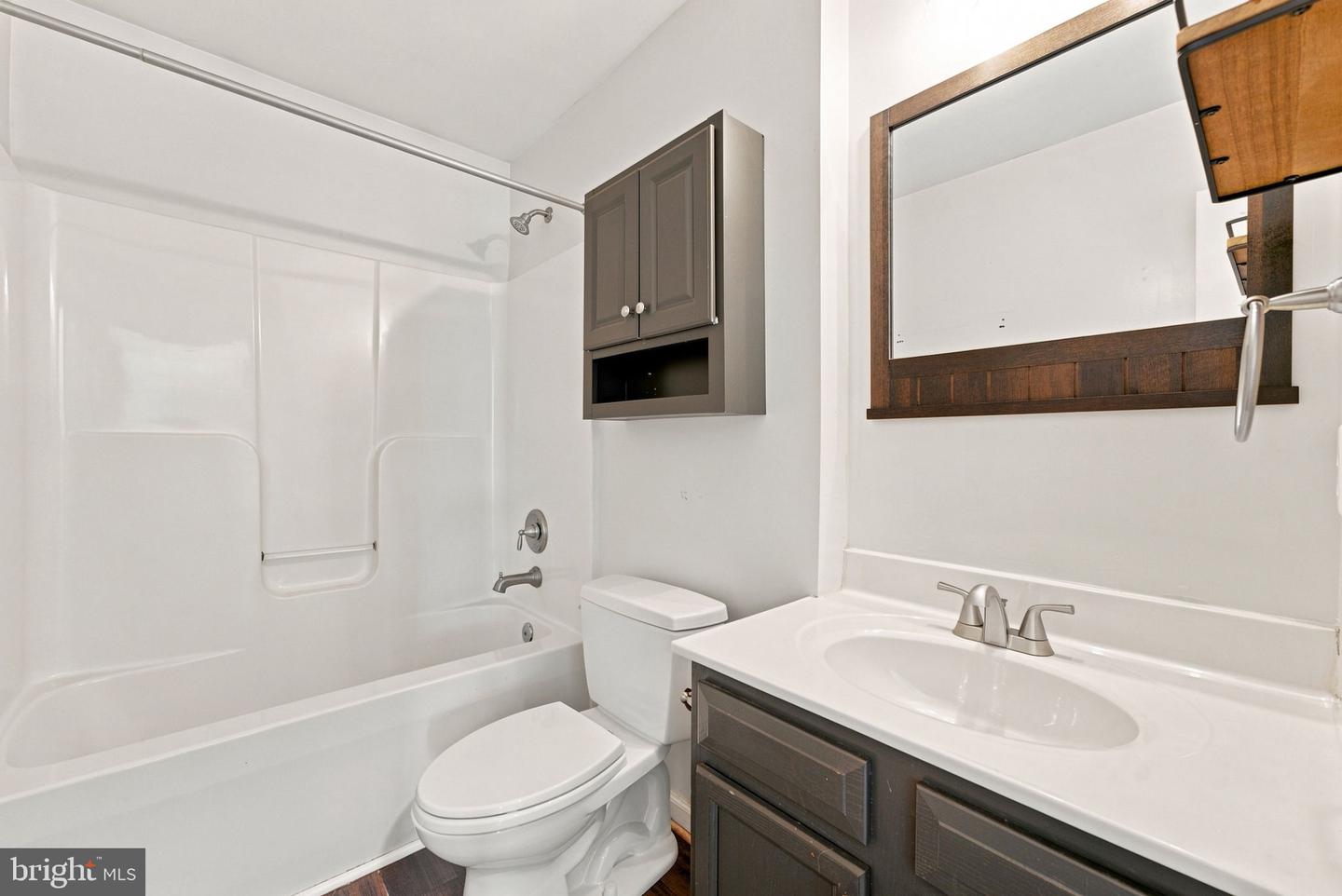 1388 Novum Church Property Photo 33