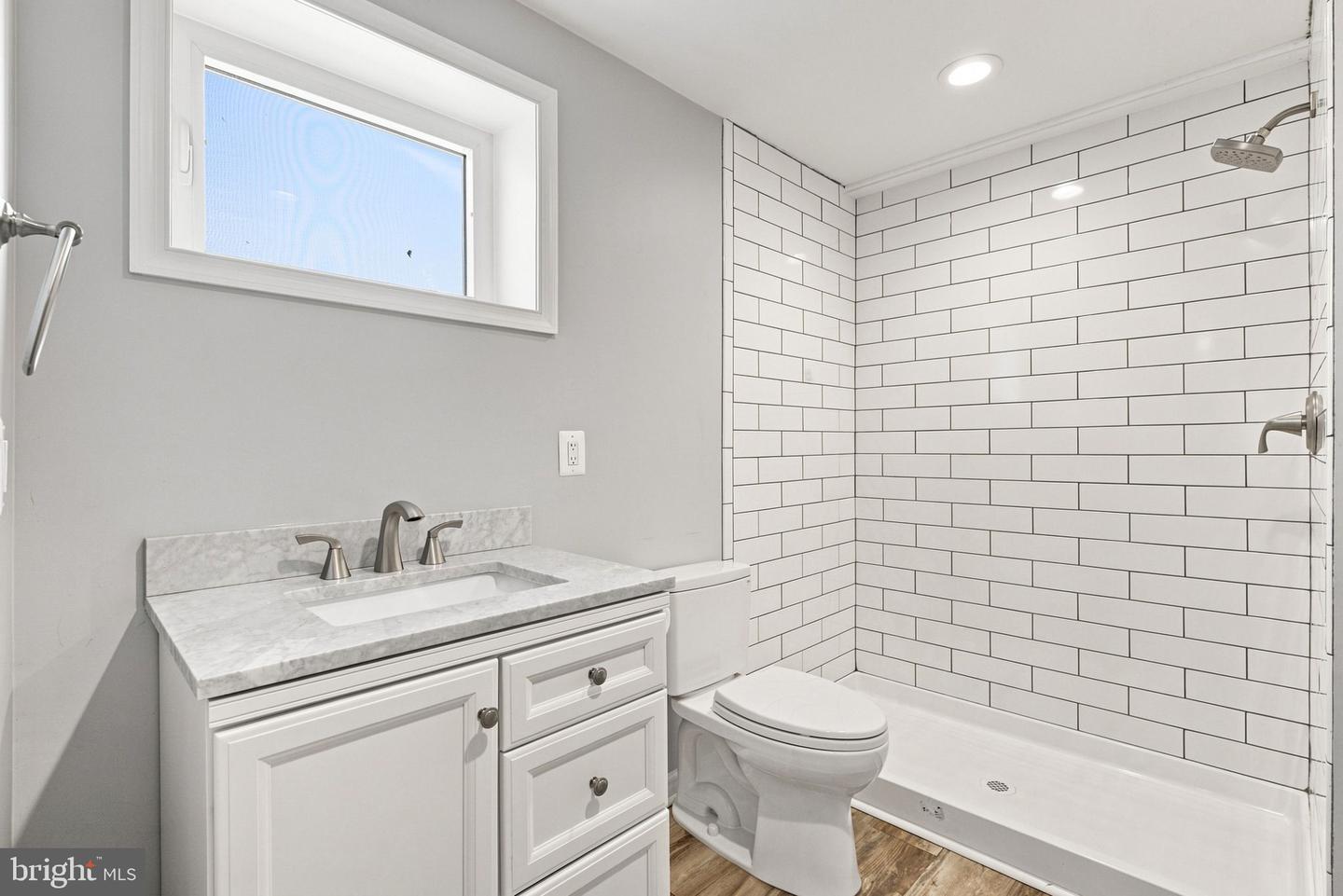 1388 Novum Church Property Photo 49