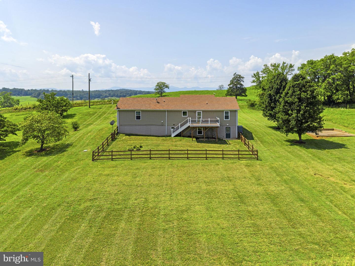 1388 Novum Church Property Photo 68