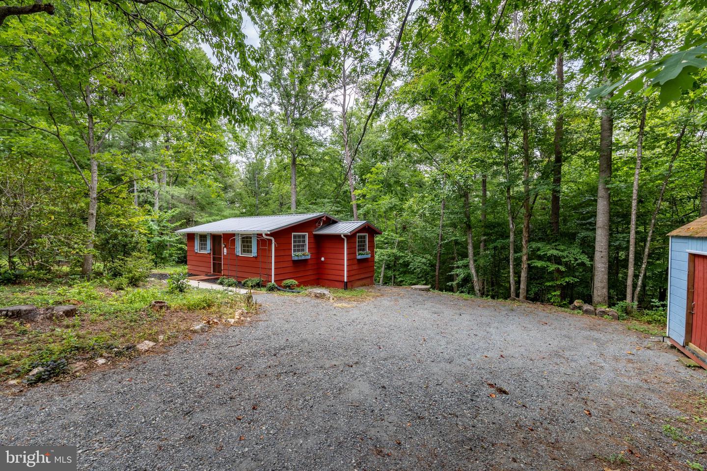 258 Laurel Dr Property Photo 1