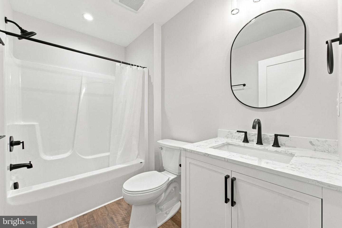1735 Thoroughfare Rd Property Photo 38