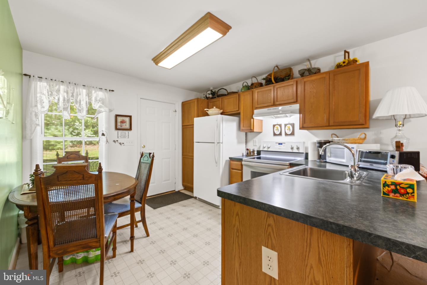 91 Glenn Rd Property Photo 2