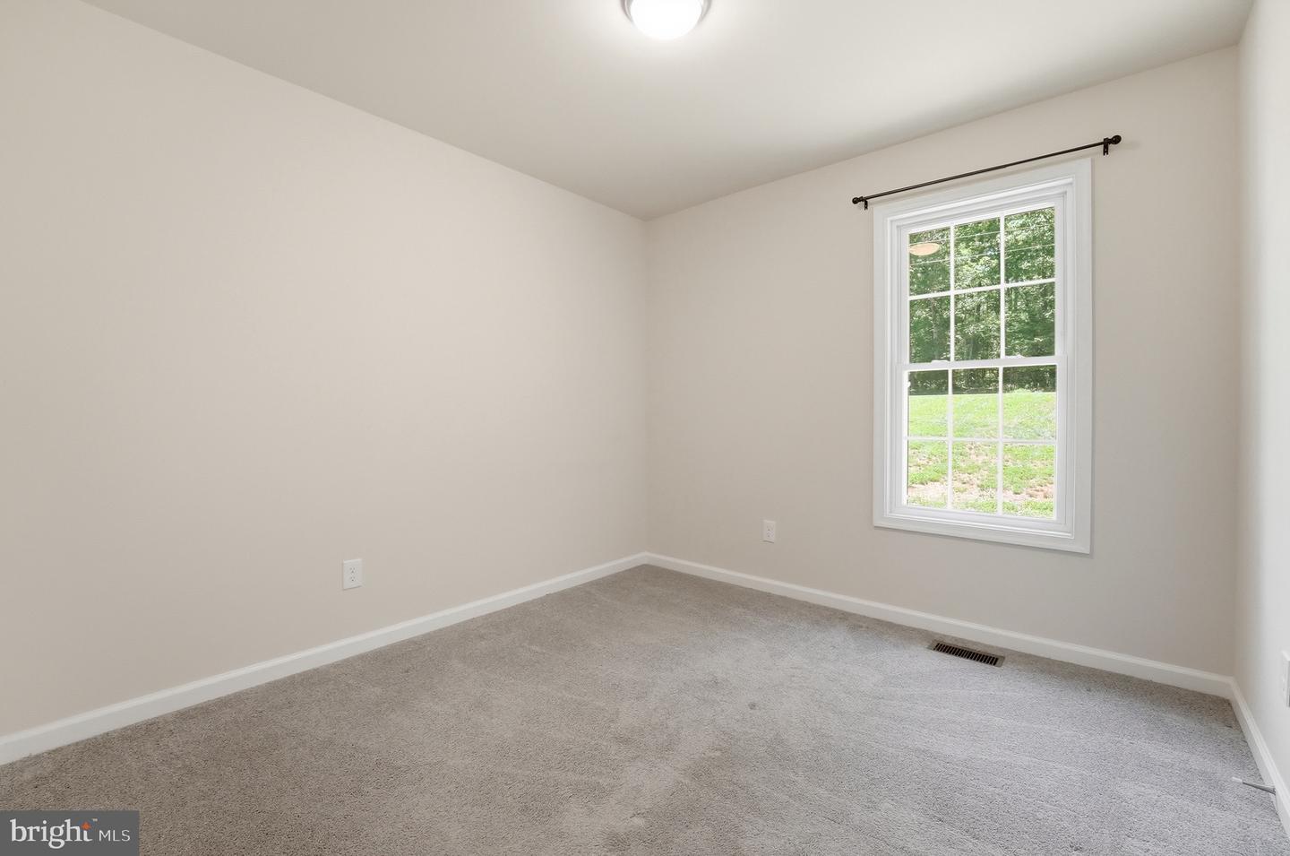 898 Seville Rd. Property Photo 21