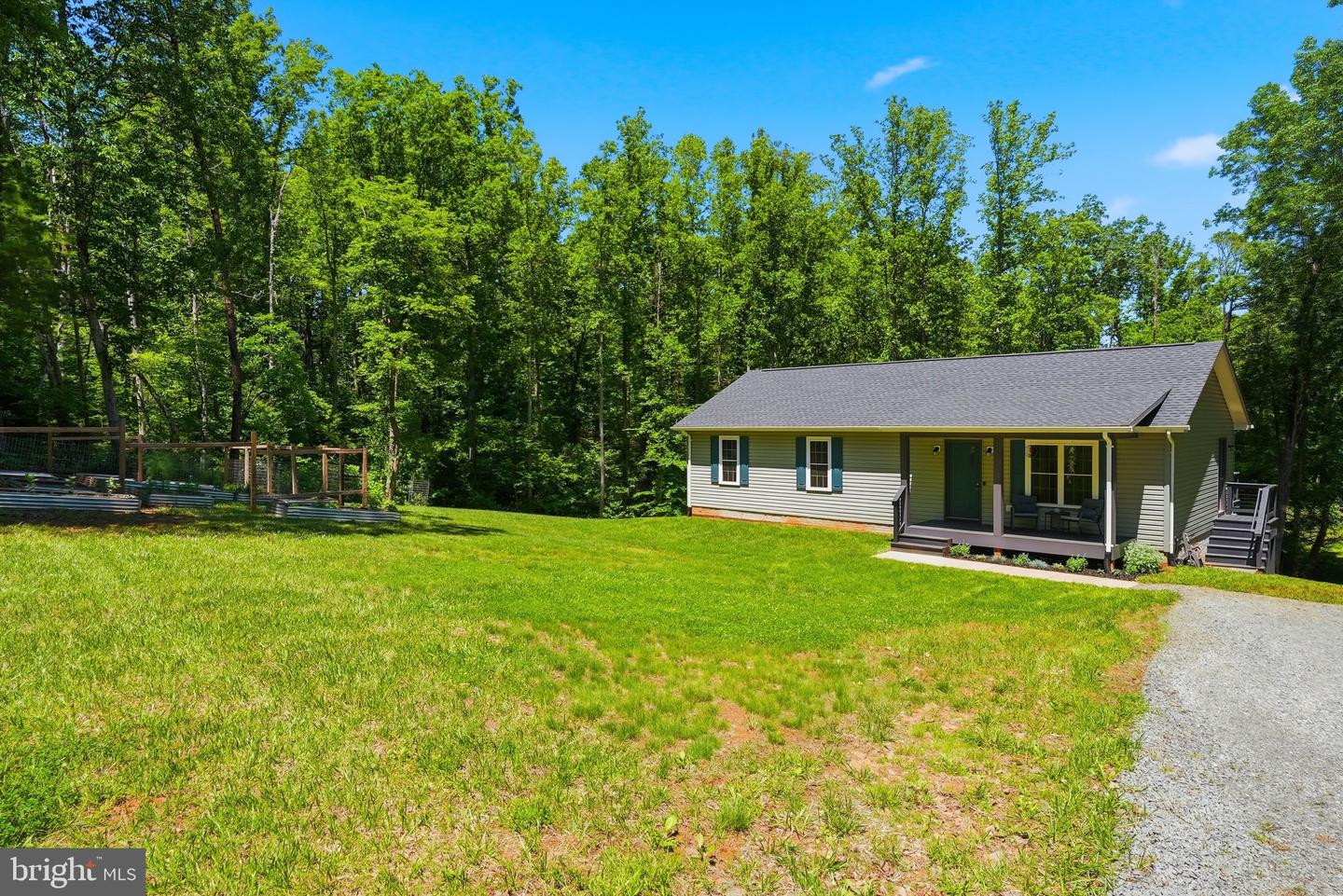 898 Seville Rd. Property Photo 31