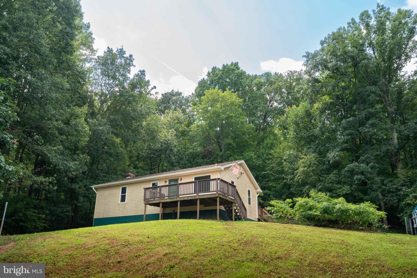 2302 THOROUGHFARE RD