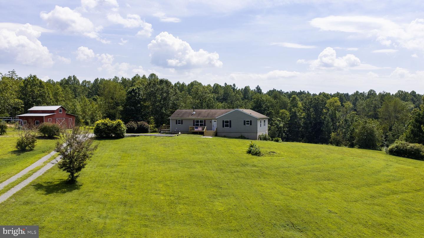 1245 Parish Rd Property Photo 1