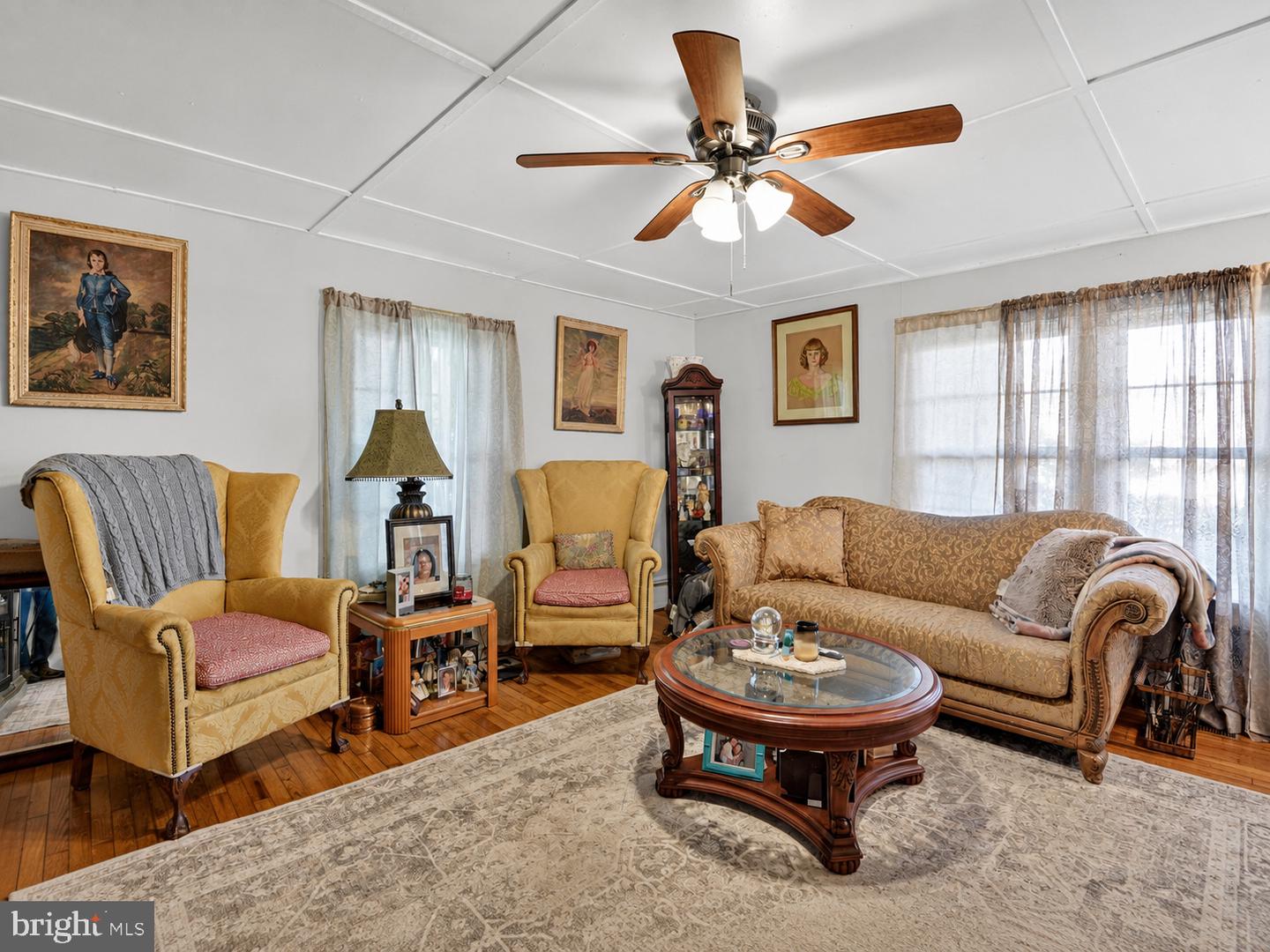 103 Seaboard Ave Property Photo 4