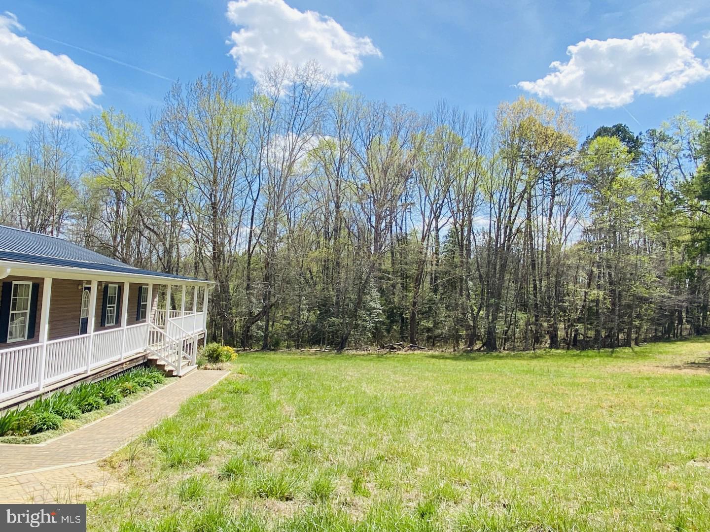 427 Muscadine Trl Property Photo 8