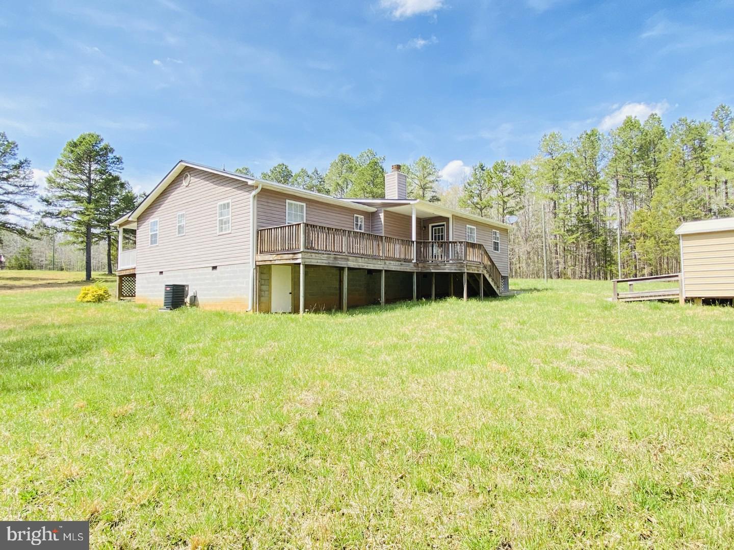 427 Muscadine Trl Property Photo 17