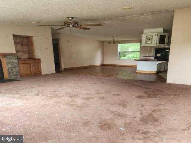 9034 Dutton Rd Property Photo 3