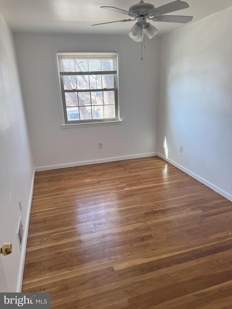8919 Portner Ave Property Photo 19