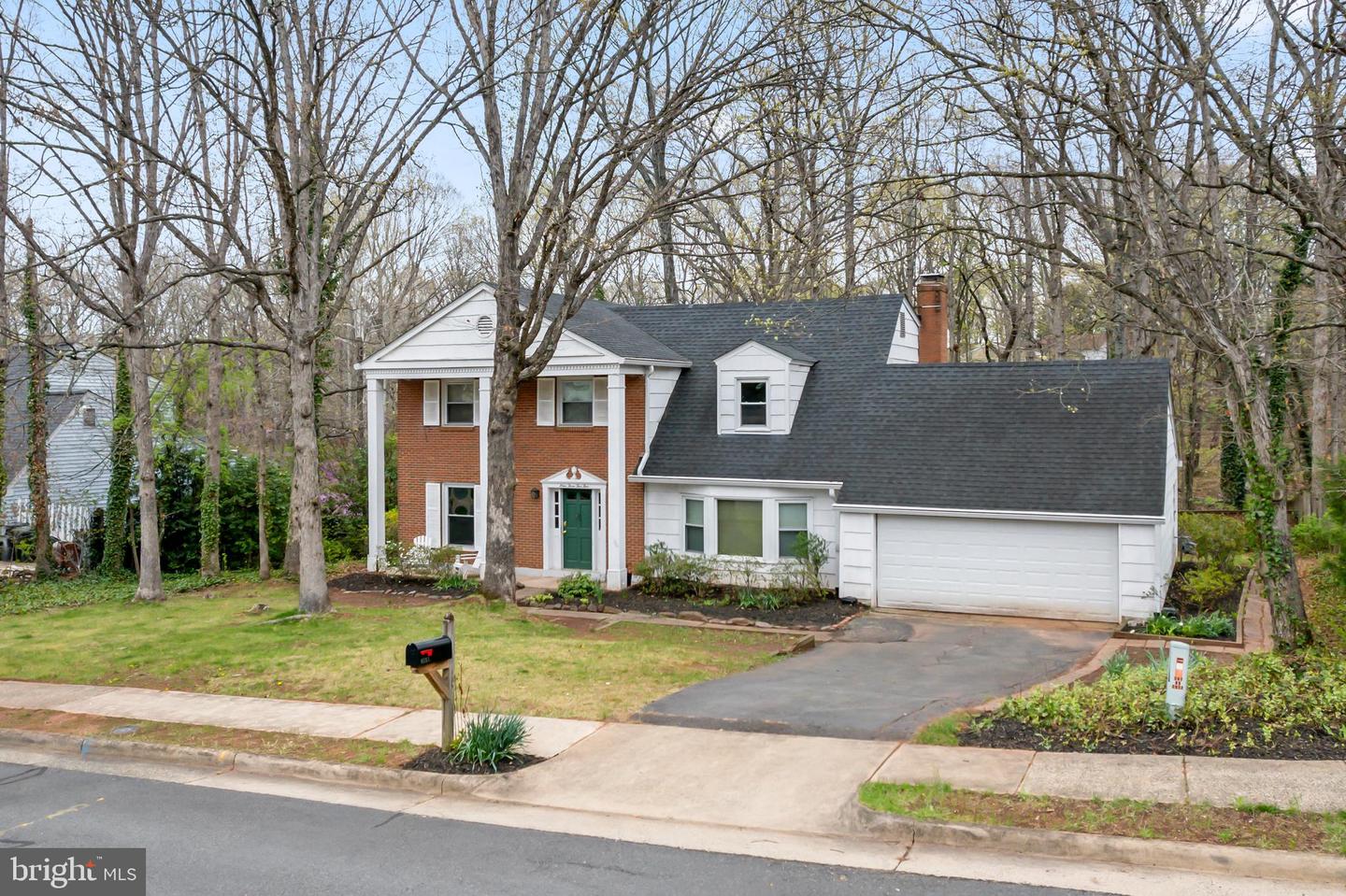9355 Birchwood Ct Property Photo 1