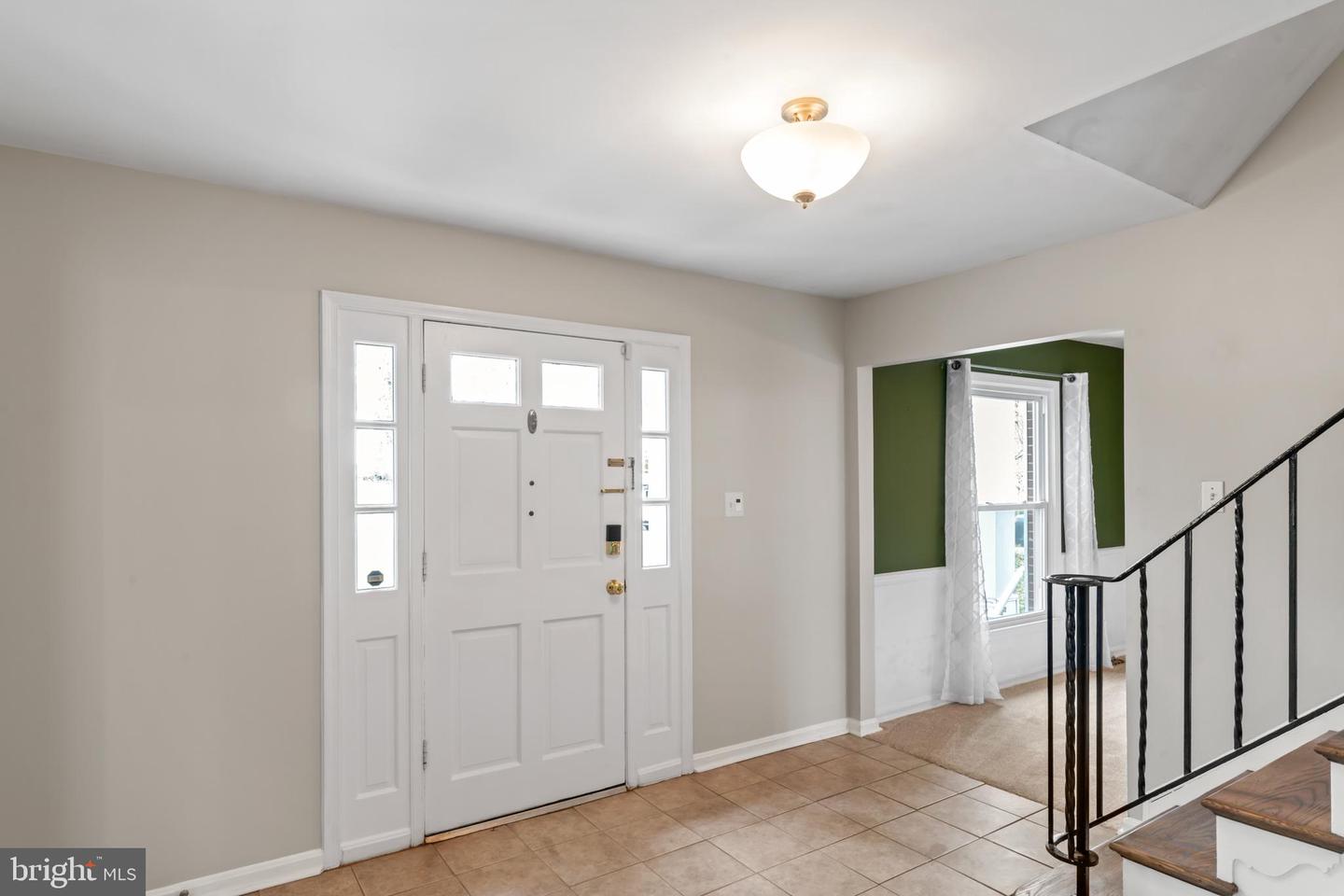 9355 Birchwood Ct Property Photo 3