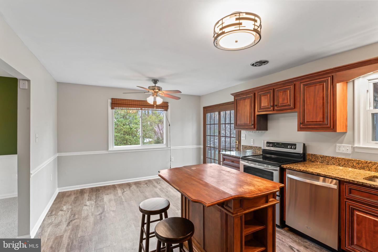 9355 Birchwood Ct Property Photo 14