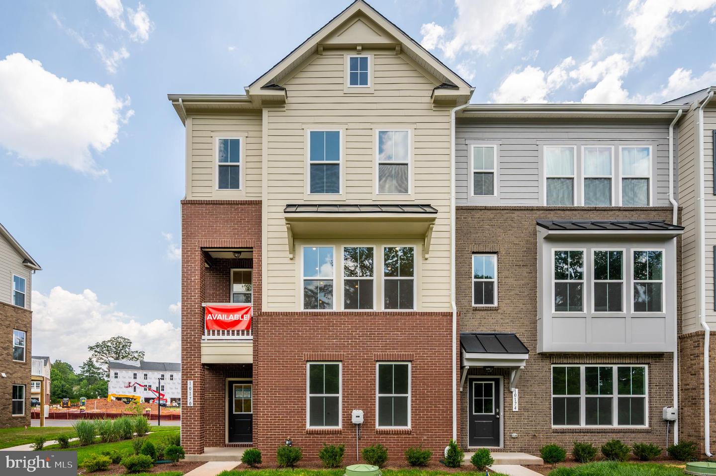 10170 QUEENS WAY Property Photo 1