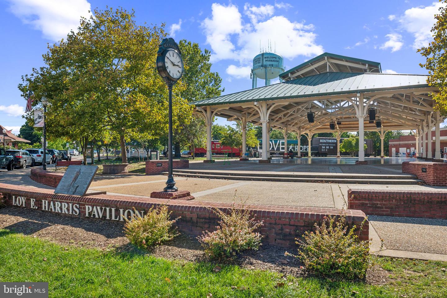 9681 Swallowtail Ln Property Photo 18