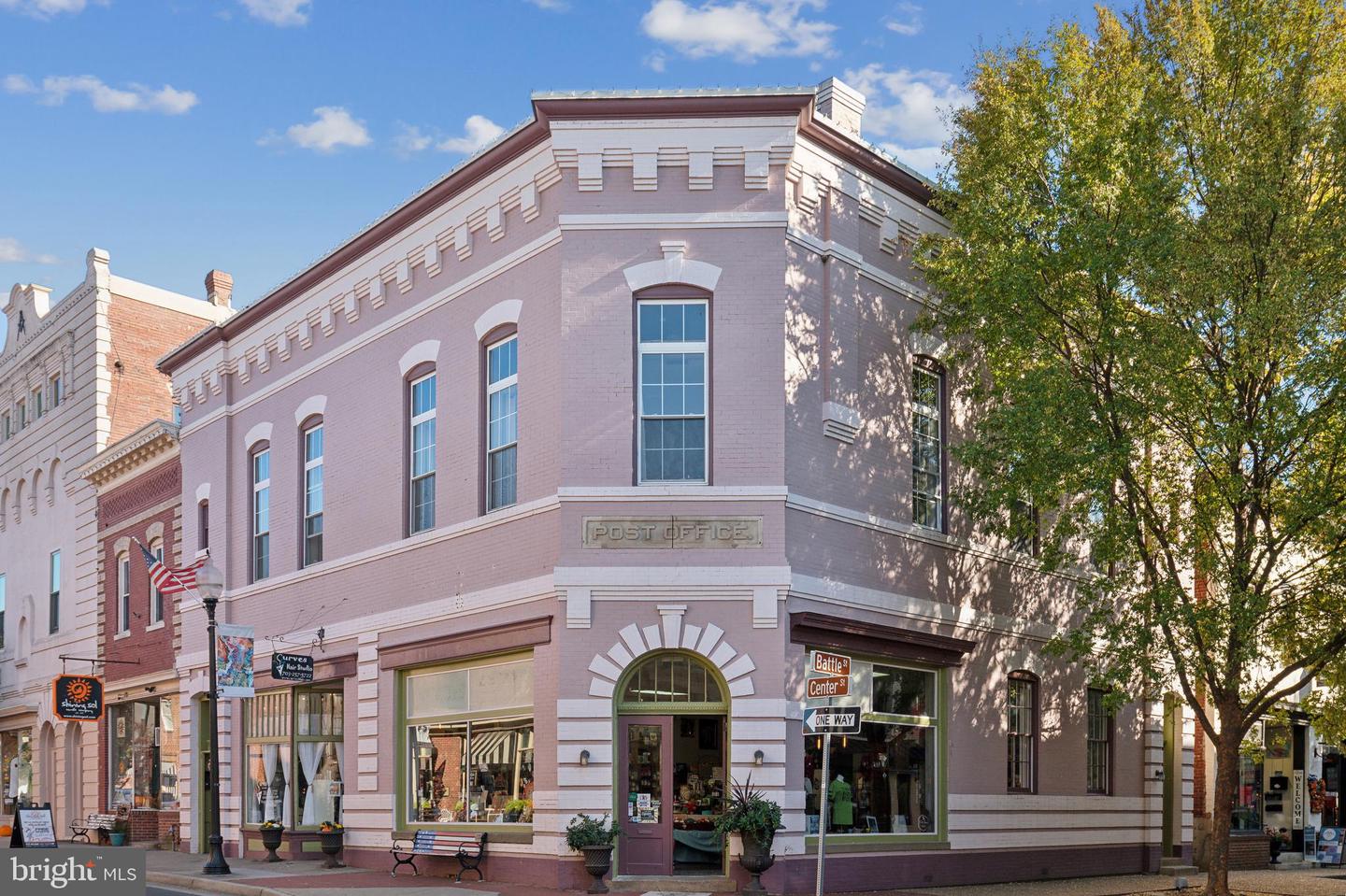 9681 Swallowtail Ln Property Photo 24