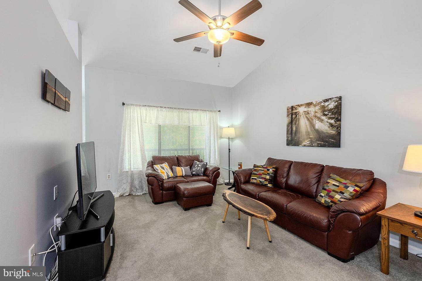 8465 Crozier Ct #402 Property Photo 6
