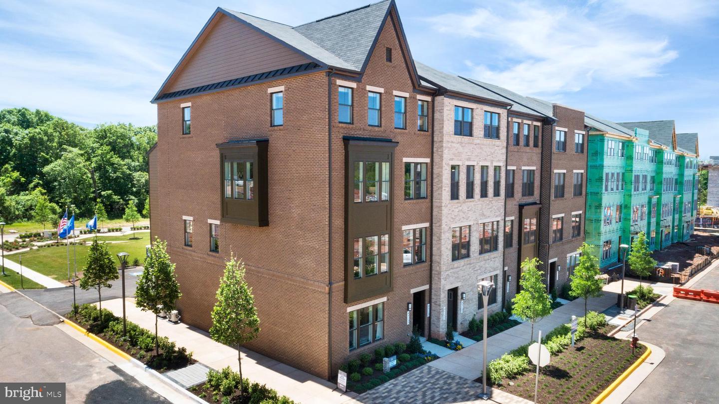 9677 SWALLOWTAIL LANE Property Photo 1