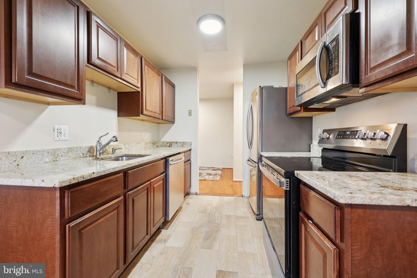 8374 Buttress Ln #202 Property Photo 3