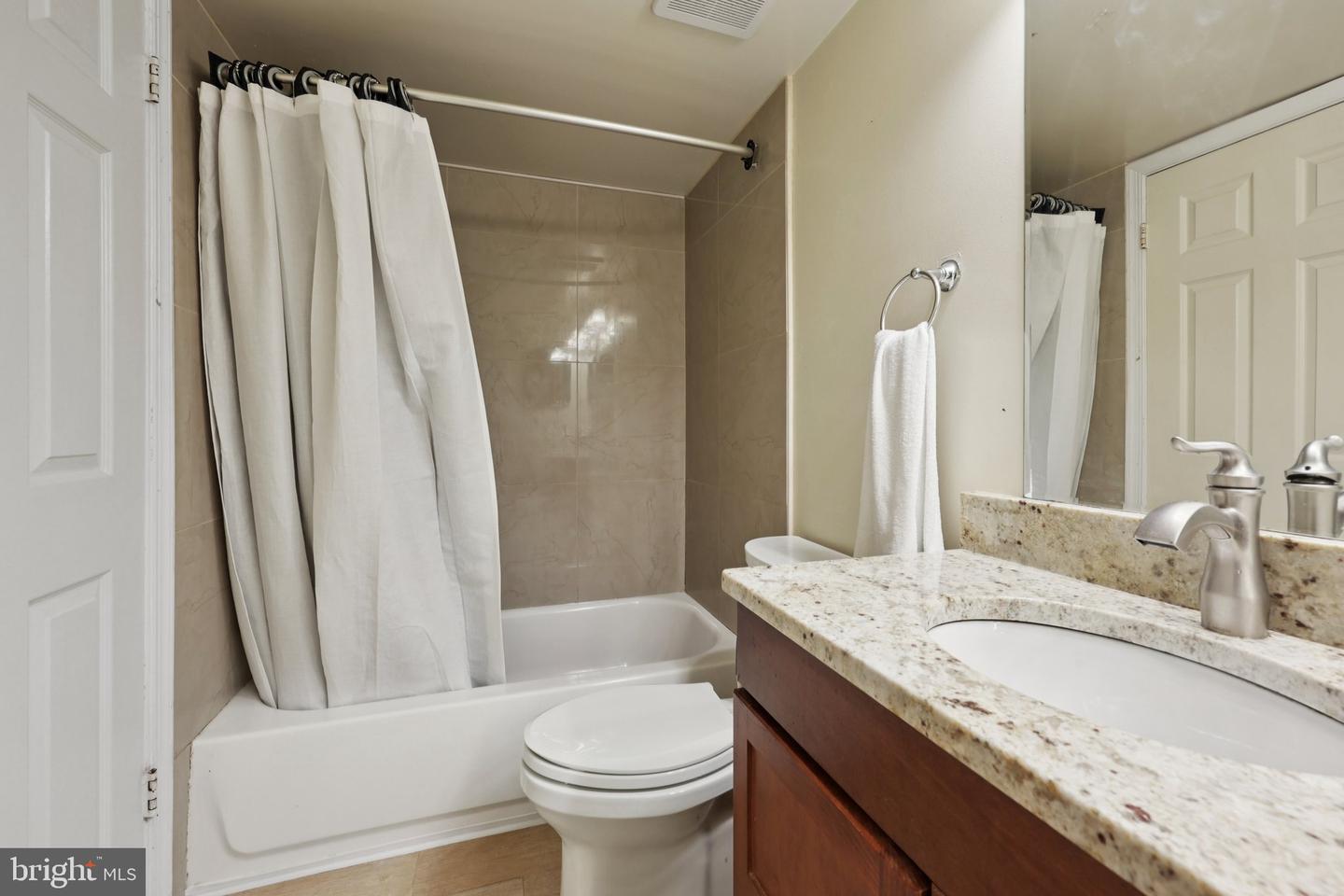 8374 Buttress Ln #202 Property Photo 11