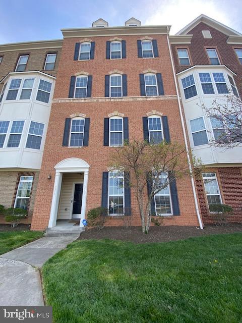 9461 STONEWALL RD