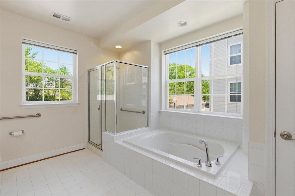 9204 Charleston Dr #207 Property Photo 14