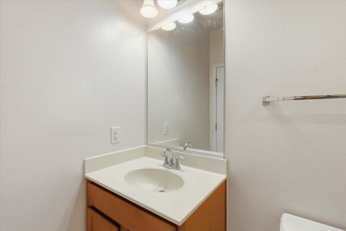 9204 Charleston Dr #207 Property Photo 15