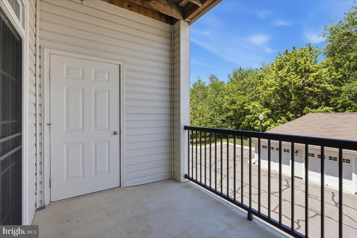 9204 Charleston Dr #207 Property Photo 18