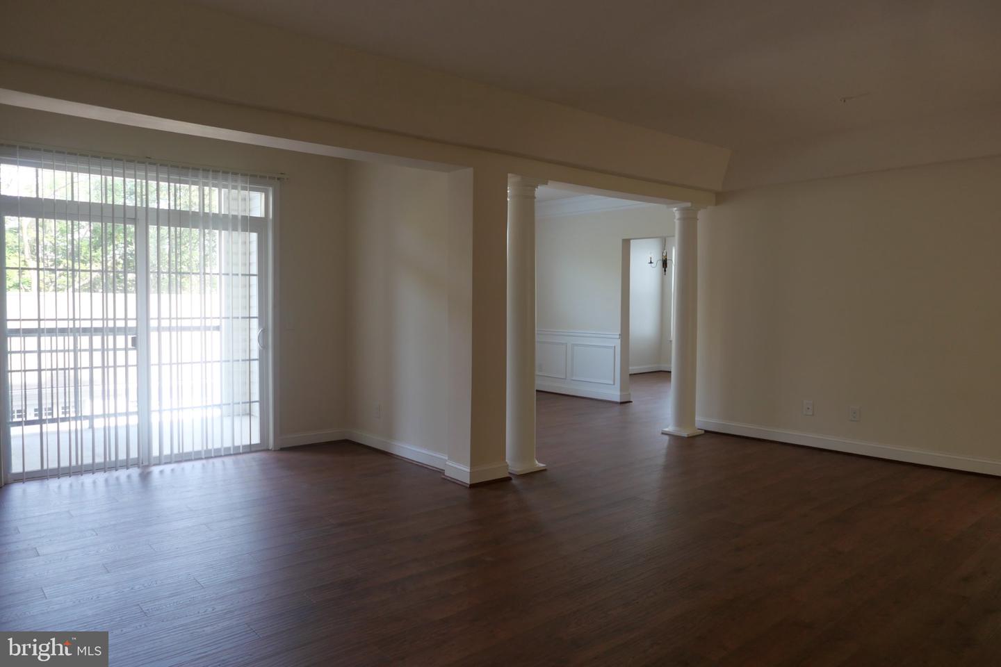 9204 Charleston Dr #207 Property Photo 29