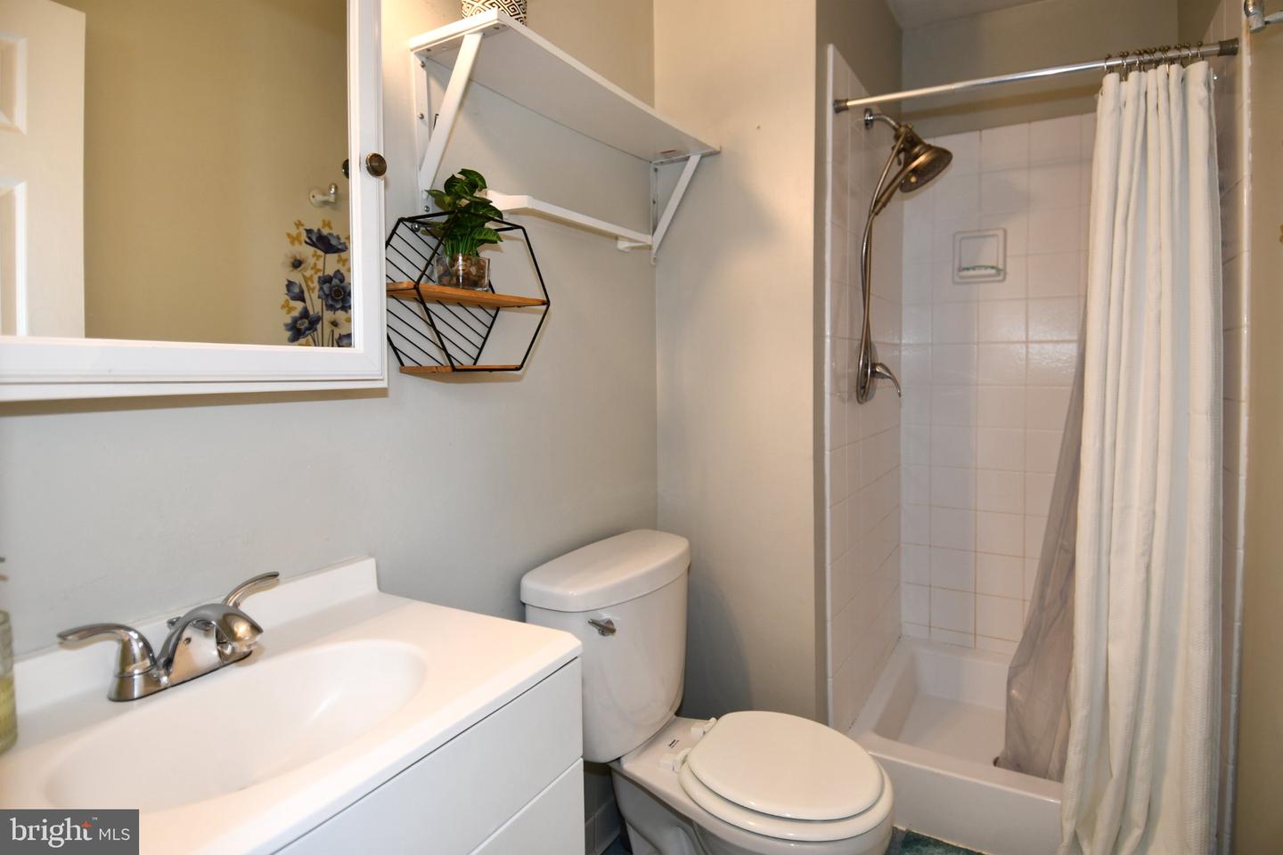 8618 Liberia Ave Property Photo 28