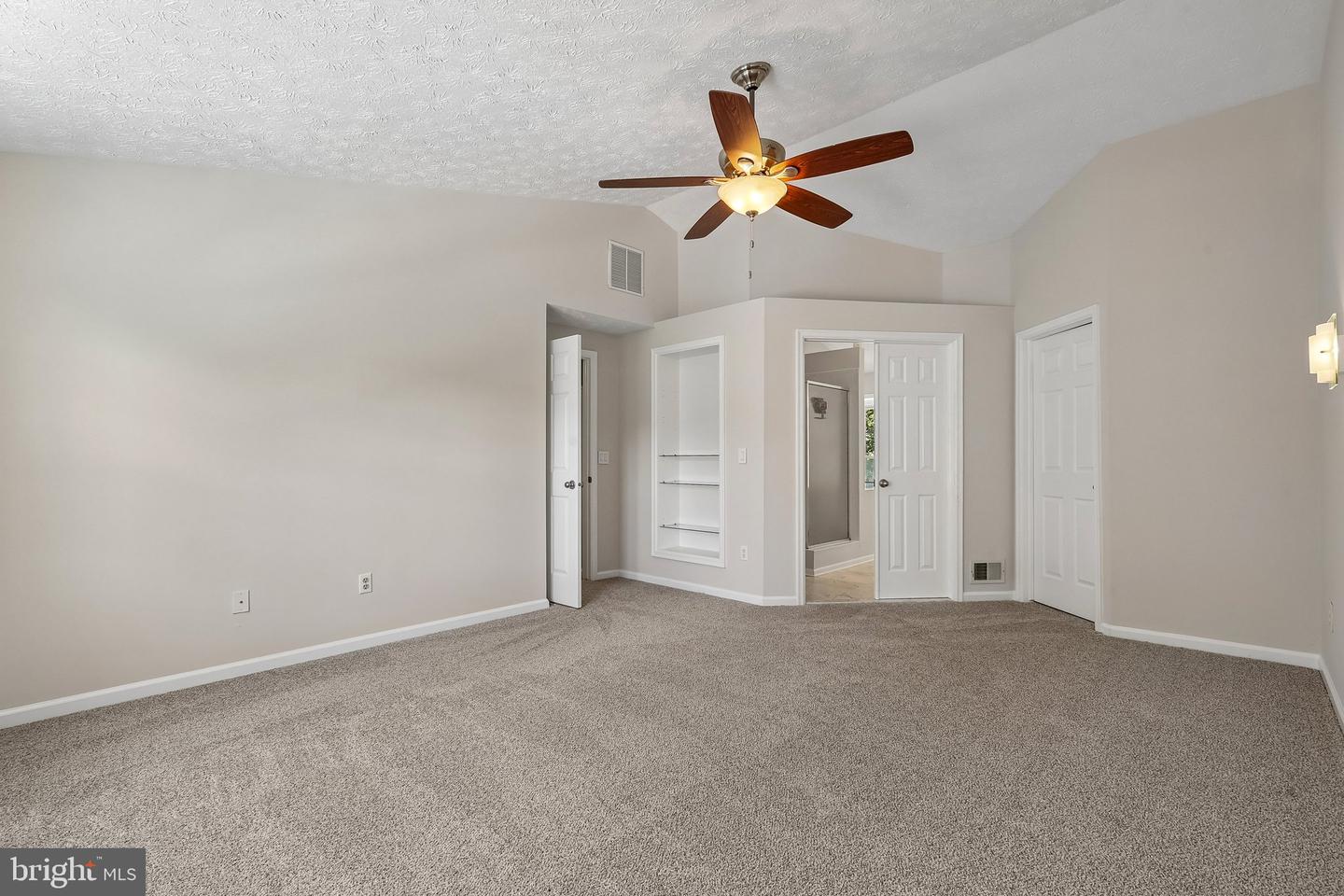 10409 Sorrell Dr Property Photo 24
