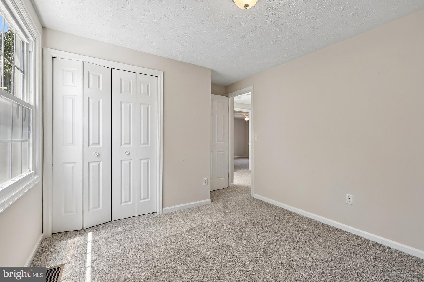 10409 Sorrell Dr Property Photo 28