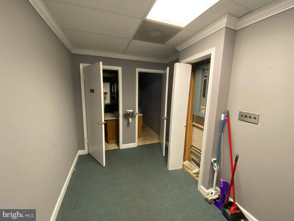 9415 West St #2 Property Photo 8