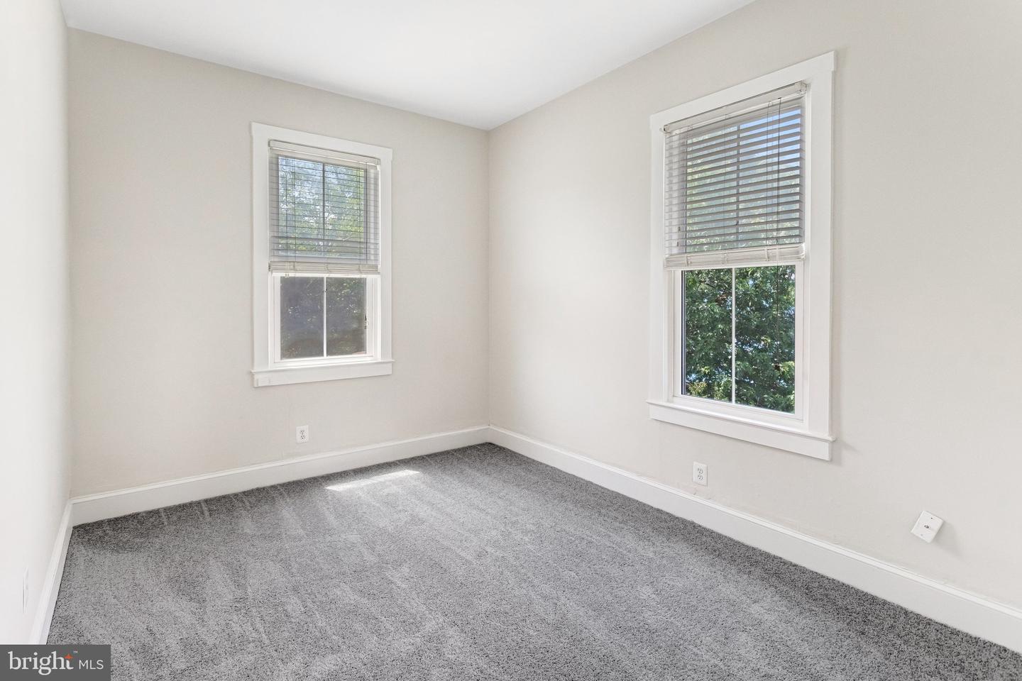 8753 Signal Hill Rd #4 Property Photo 14