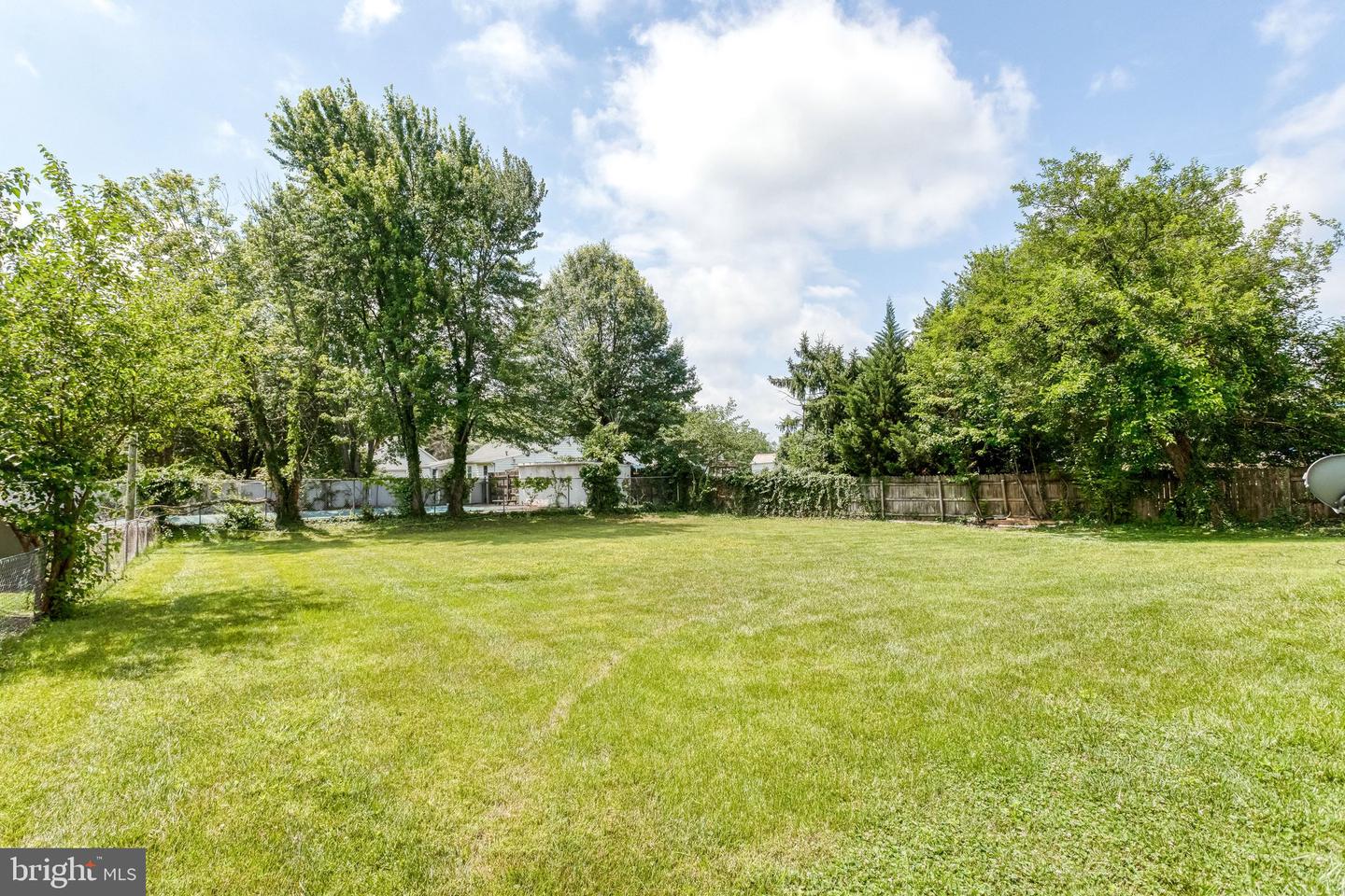 8753 Signal Hill Rd #4 Property Photo 22